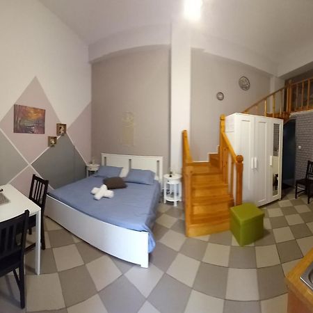 Preveza Downtown Villa ภายนอก รูปภาพ